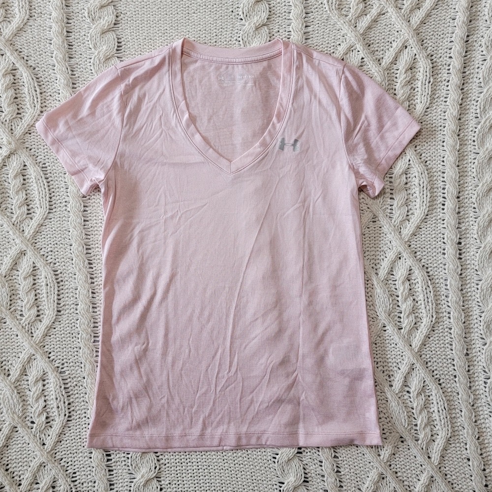Under Armour Pink Tshirt